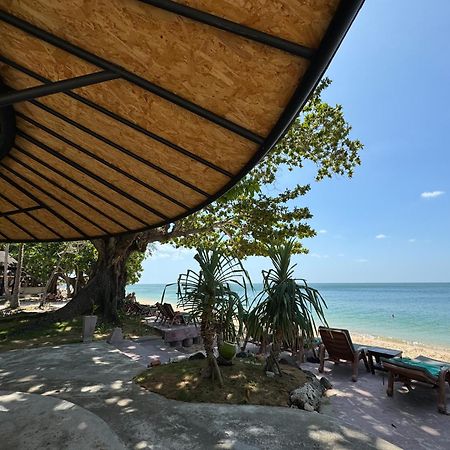 Beach Bungalow At Lanta Resort Ko Lanta Kültér fotó