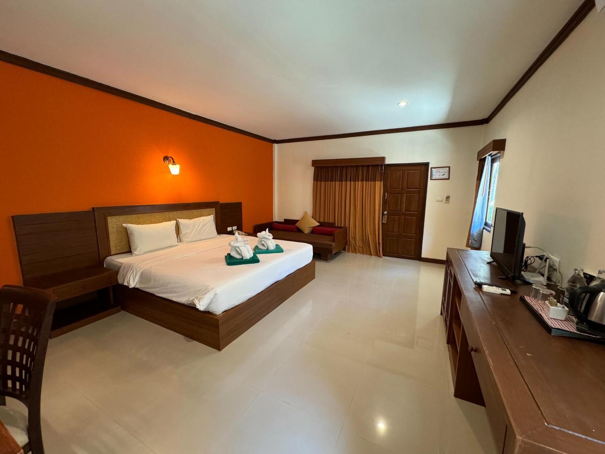 Beach Bungalow At Lanta Resort Ko Lanta Kültér fotó