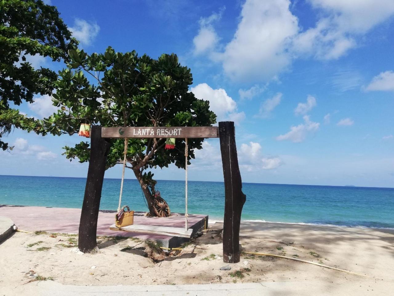 Beach Bungalow At Lanta Resort Ko Lanta Kültér fotó