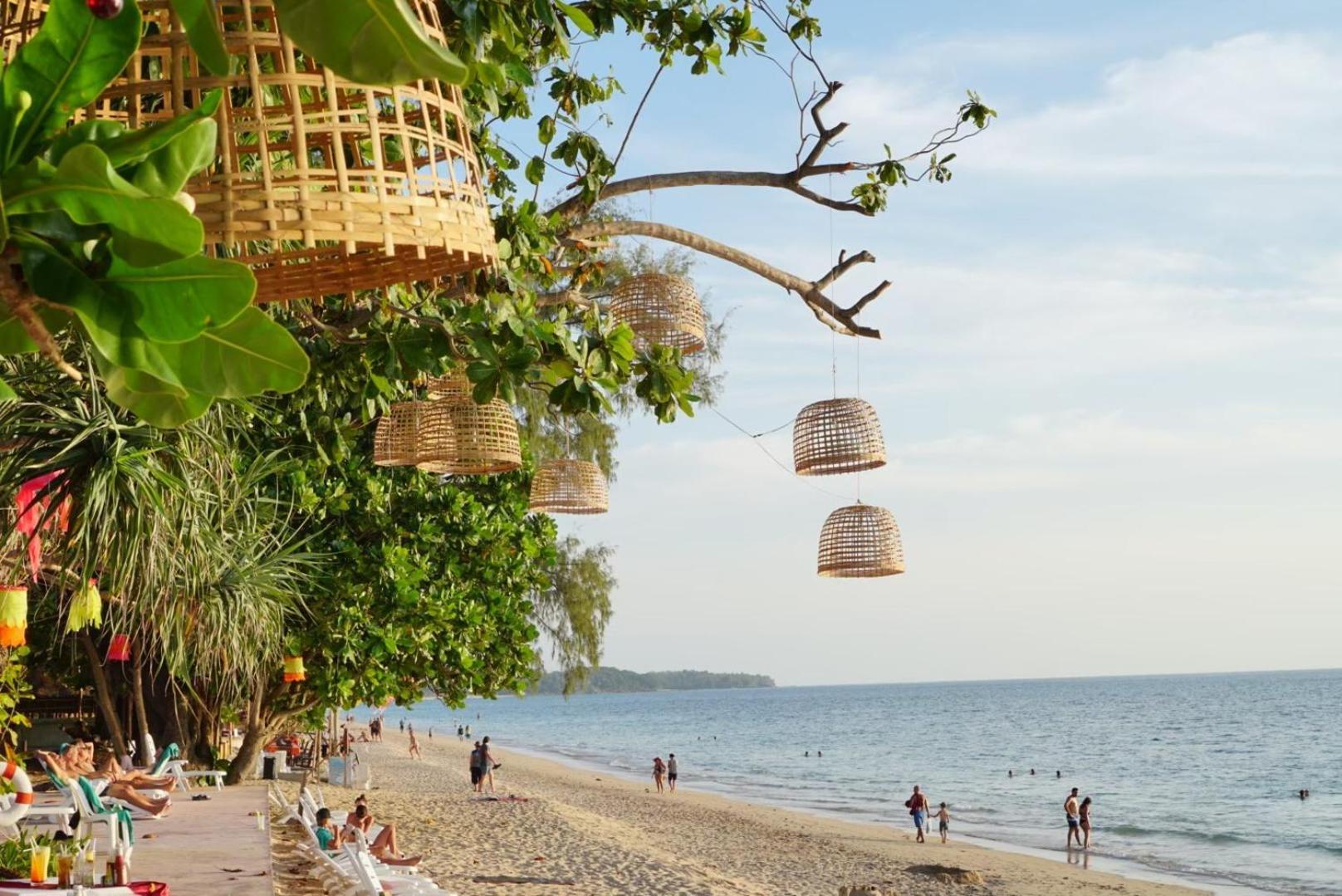 Beach Bungalow At Lanta Resort Ko Lanta Kültér fotó