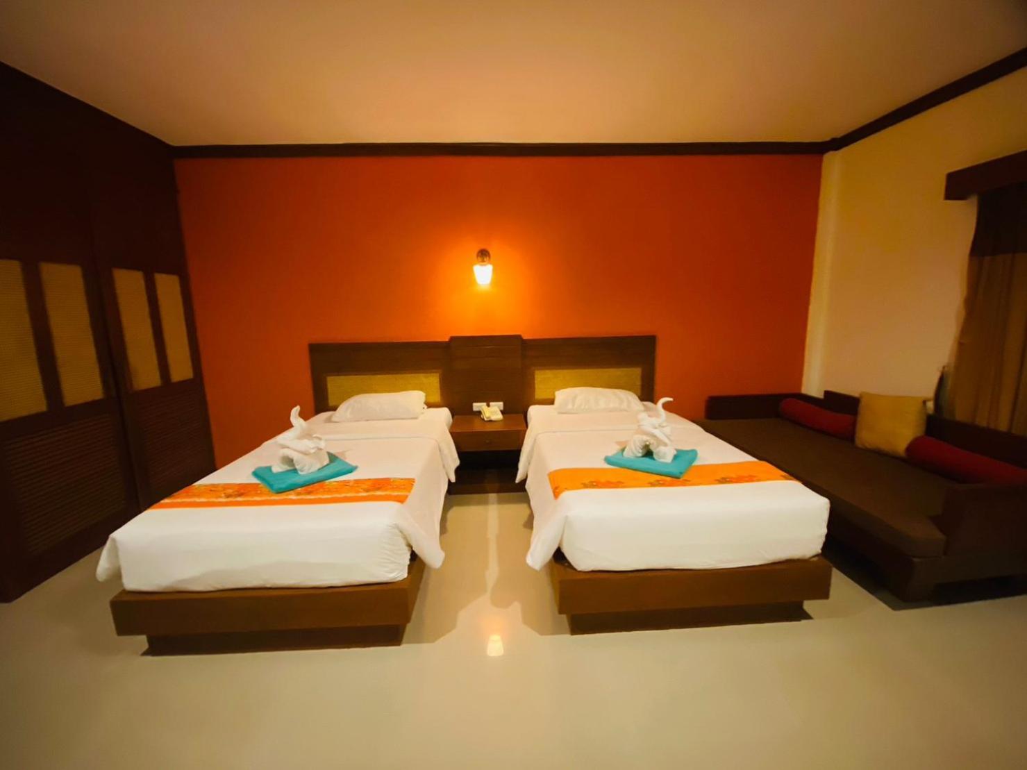 Beach Bungalow At Lanta Resort Ko Lanta Kültér fotó